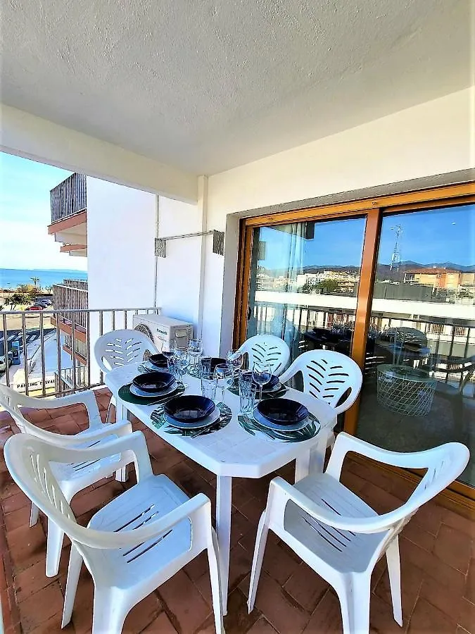 Global Immo 3348 La Solana Apartment Roses